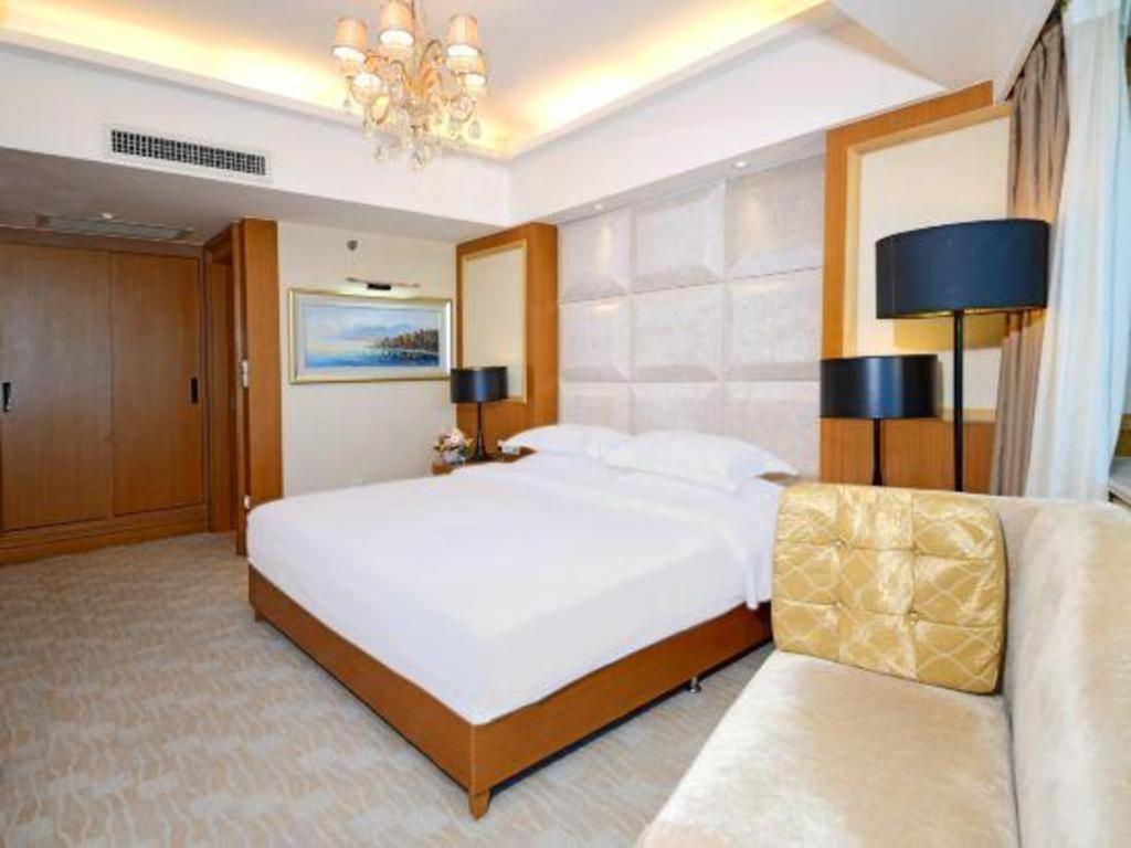 Golden Sea View Hotel Haikou Haikou  Esterno foto