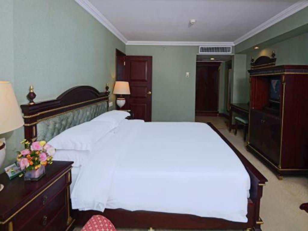 Golden Sea View Hotel Haikou Haikou  Esterno foto