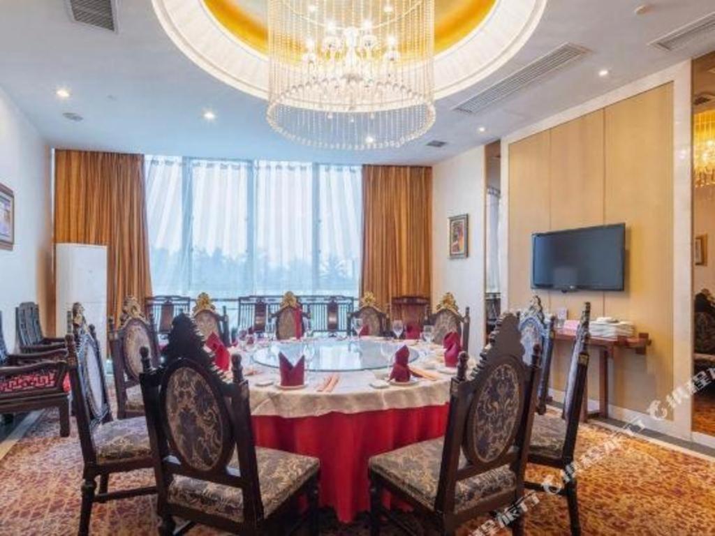 Golden Sea View Hotel Haikou Haikou  Esterno foto