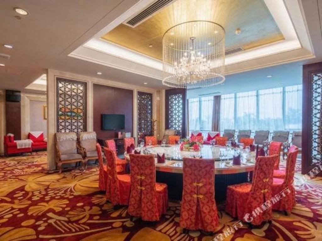 Golden Sea View Hotel Haikou Haikou  Esterno foto